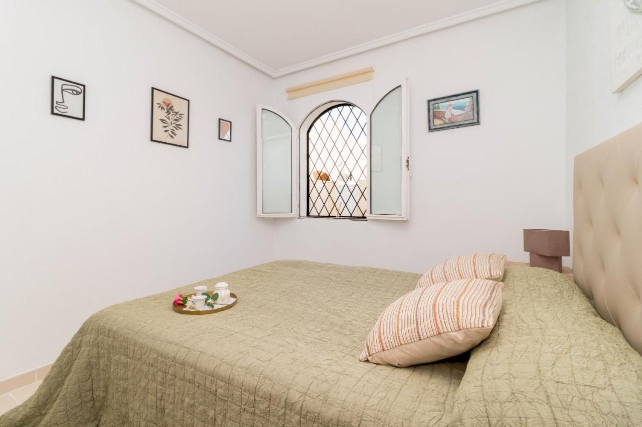 Espanatour AZAHAR DEL MAR Torrevieja Extérieur photo